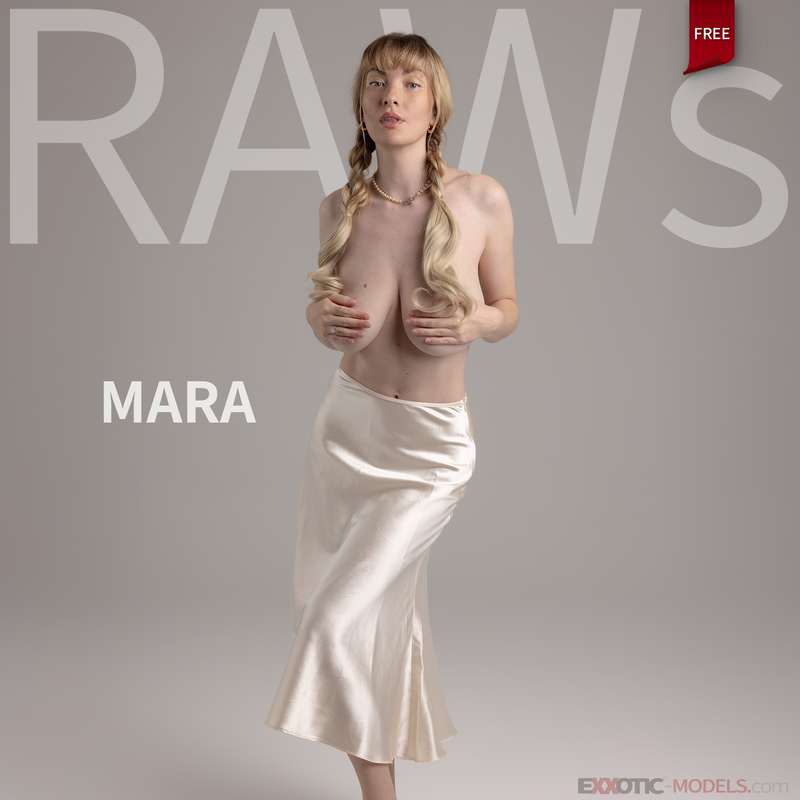 Maralinren: Busty Tease in Whitebox